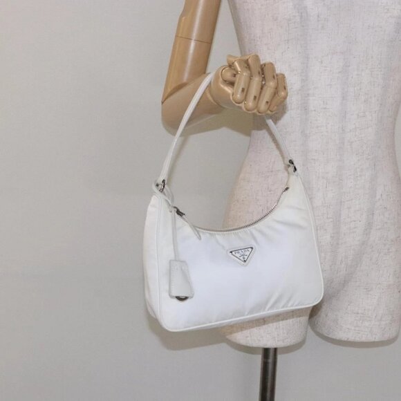 PRADA Re-Edition 2005 Hand Bag Nylon White Silver Auth yk19251 - Picture 3 of 16